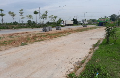 Bán đất đấu giá Thanh Lâm, Mê Linh, đối diện HUD Mê Linh Central, DT88m2 nhỉnh 3 tỷ.